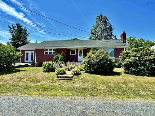 37 Millard Avenue, Liverpool, NS 