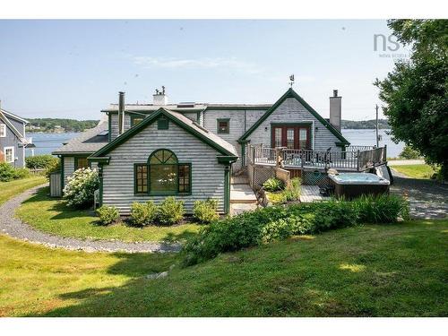 970 Main Street, Mahone Bay, NS 