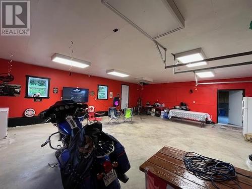 65 Old Cove Road, Rocky Harbour, NL - Indoor Photo Showing Garage