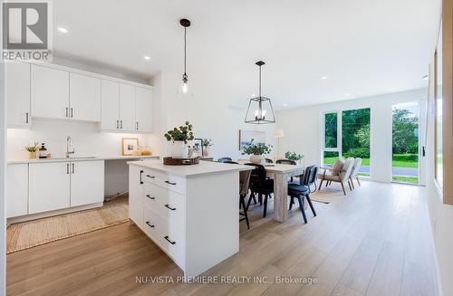 42 - 85 Tunks Lane, Middlesex Centre (Komoka), ON - Indoor Photo Showing Kitchen With Upgraded Kitchen