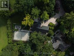 Over head photo of this 3/4 acres lot - 