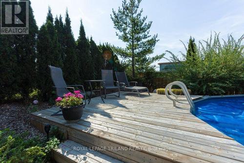 1244 Talbot Street, St. Thomas, ON - Outdoor