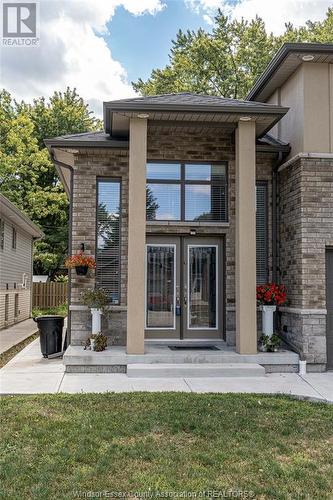 1231 Eastlawn, Windsor, ON - Outdoor