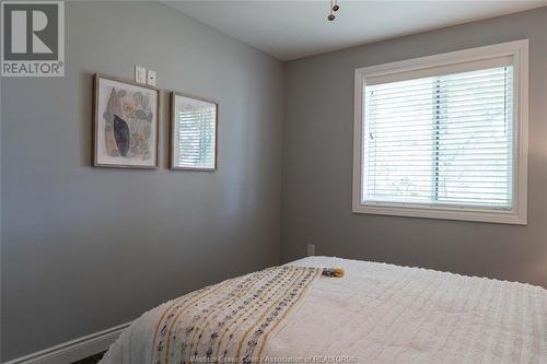 1231 Eastlawn, Windsor, ON - Indoor Photo Showing Bedroom