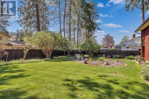 655 Barnaby Road, Kelowna, BC - Outdoor