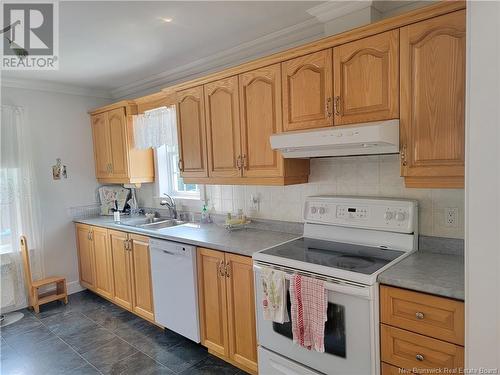 2080 Vallee Lourdes, Bathurst, NB - Indoor Photo Showing Kitchen With Double Sink