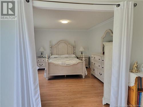 2080 Vallee Lourdes, Bathurst, NB - Indoor Photo Showing Bedroom