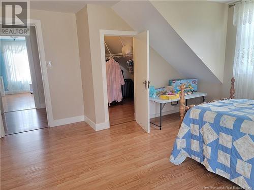 2080 Vallee Lourdes, Bathurst, NB - Indoor Photo Showing Bedroom