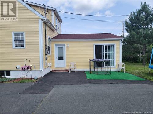 2080 Vallee Lourdes, Bathurst, NB - Outdoor