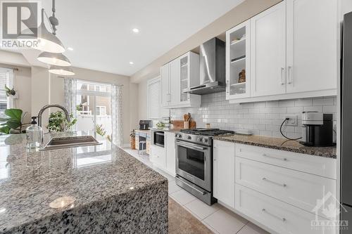 191 Equitation Circle, Ottawa, ON - Indoor Photo Showing Kitchen With Upgraded Kitchen