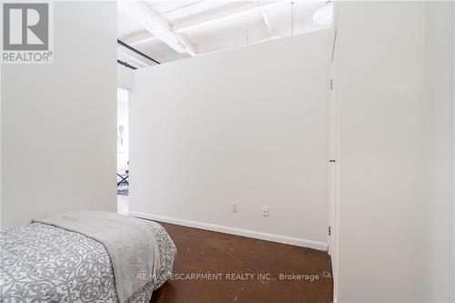 401 - 11 Rebecca Street, Hamilton, ON - Indoor Photo Showing Bedroom