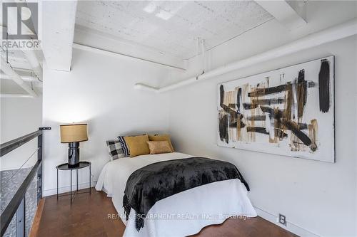 401 - 11 Rebecca Street, Hamilton, ON - Indoor Photo Showing Bedroom