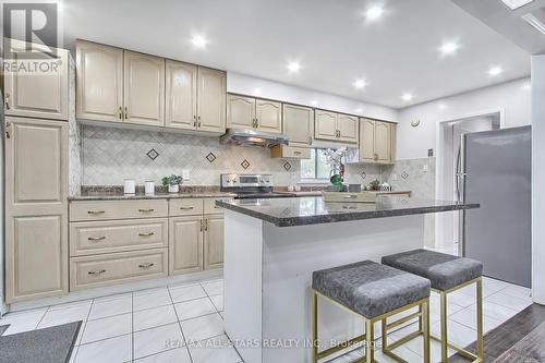 48 Archdekin Drive, Brampton (Madoc), ON - Indoor Photo Showing Kitchen