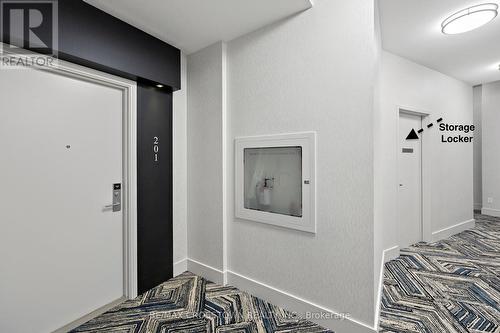 201 - 80 Marine Parade Drive, Toronto (Mimico), ON - Indoor Photo Showing Other Room