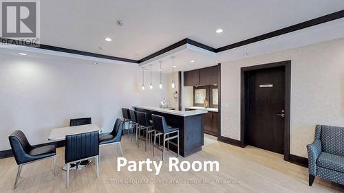 Ph 09 - 1060 Sheppard Avenue W, Toronto (York University Heights), ON - Indoor