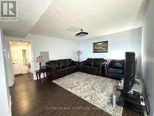 1009 - 4725 Sheppard Avenue, Toronto (Agincourt South-Malvern West), ON - Indoor Photo Showing Living Room