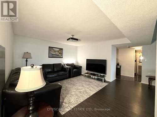 1009 - 4725 Sheppard Avenue, Toronto (Agincourt South-Malvern West), ON - Indoor Photo Showing Living Room