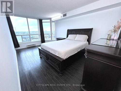 1009 - 4725 Sheppard Avenue, Toronto (Agincourt South-Malvern West), ON - Indoor Photo Showing Bedroom