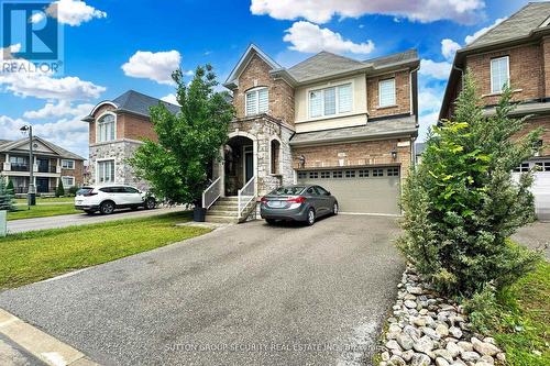 142 Mccann Crescent, Bradford West Gwillimbury (Bradford), ON - Outdoor With Facade