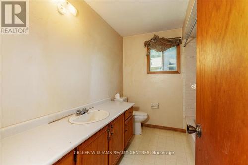 34 Riverglen Drive, Georgina, ON - Indoor Photo Showing Bathroom