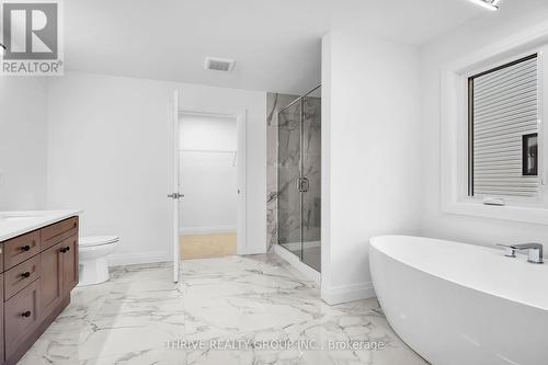 3068 Buroak Drive, London, ON - Indoor Photo Showing Bathroom