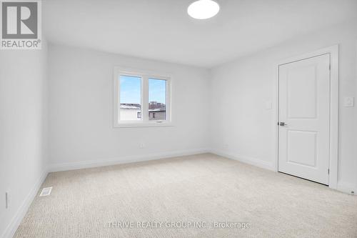 3068 Buroak Drive, London, ON - Indoor Photo Showing Other Room