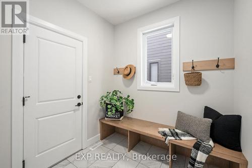 2060 Wickerson Road, London, ON - Indoor Photo Showing Other Room