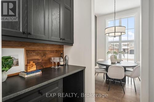 2060 Wickerson Road, London, ON - Indoor Photo Showing Dining Room