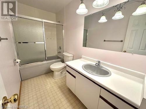 624 Lakeshore Drive Unit# 12, North Bay, ON - Indoor Photo Showing Bathroom