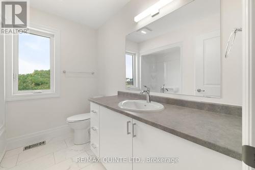 79 George Wright Boulevard, Prince Edward County (Picton), ON - Indoor Photo Showing Bathroom