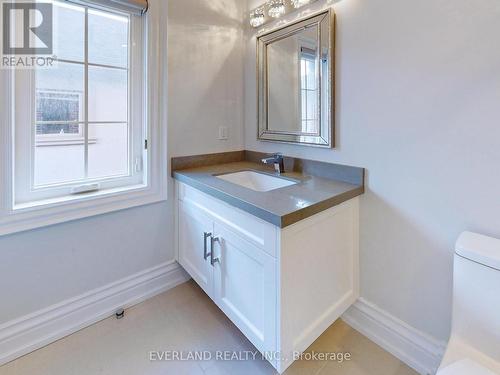 83 Ridgevale Drive, Toronto (Englemount-Lawrence), ON - Indoor Photo Showing Bathroom