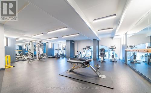 1507 - 388 Bloor Street E, Toronto (Rosedale-Moore Park), ON - Indoor Photo Showing Gym Room