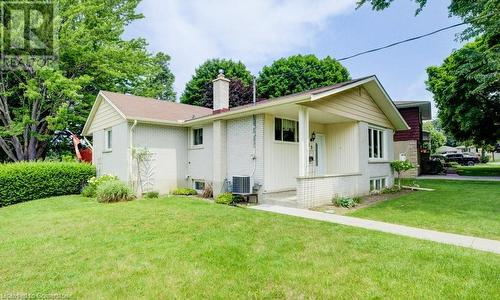 303 Stonybrook Drive, Kitchener, ON - Outdoor