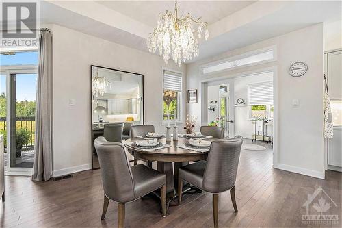 518 Kindred Crescent, Kemptville, ON - Indoor Photo Showing Dining Room