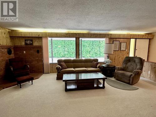 117/105 Sundial Road, Oliver, BC - Indoor Photo Showing Living Room