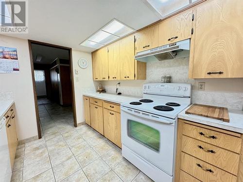 117/105 Sundial Road, Oliver, BC - Indoor Photo Showing Kitchen