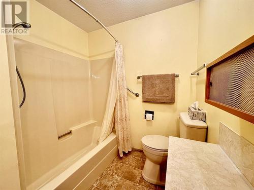 117/105 Sundial Road, Oliver, BC - Indoor Photo Showing Bathroom