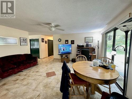 117/105 Sundial Road, Oliver, BC - Indoor Photo Showing Dining Room