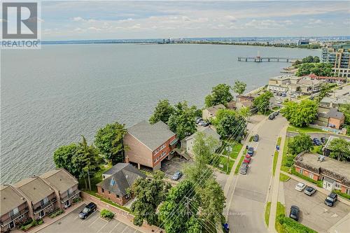 2122 Old Lakeshore Road, Burlington (Brant), ON 