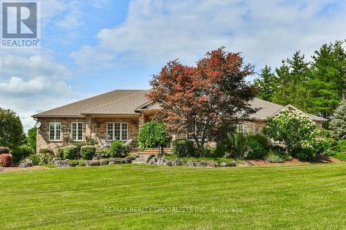 2115 Cunningham Court, Milton (Moffat), ON - Outdoor