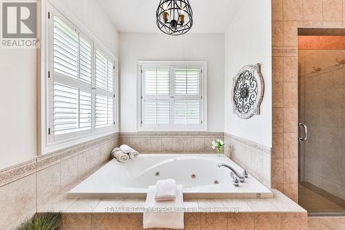 2115 Cunningham Court, Milton (Moffat), ON - Indoor Photo Showing Bathroom