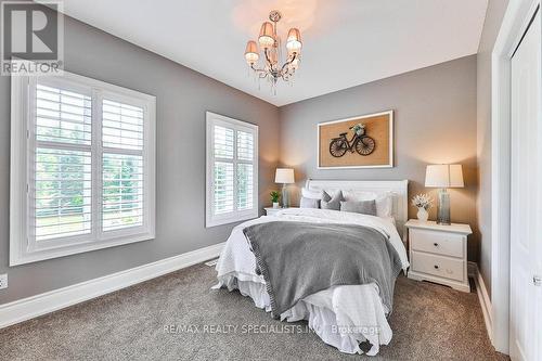 2115 Cunningham Court, Milton (Moffat), ON - Indoor Photo Showing Bedroom