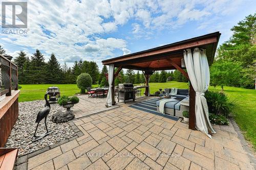 2115 Cunningham Court, Milton (Moffat), ON - Outdoor