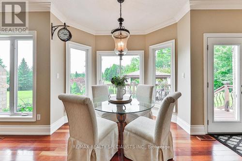 2115 Cunningham Court, Milton (Moffat), ON - Indoor Photo Showing Dining Room