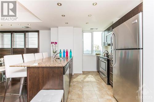 234 Rideau Street Unit#2406, Ottawa, ON - Indoor Photo Showing Kitchen With Stainless Steel Kitchen With Upgraded Kitchen