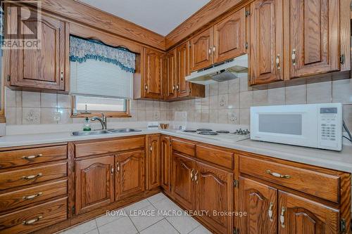 967 Mohawk Road E, Hamilton, ON - Indoor Photo Showing Kitchen With Double Sink