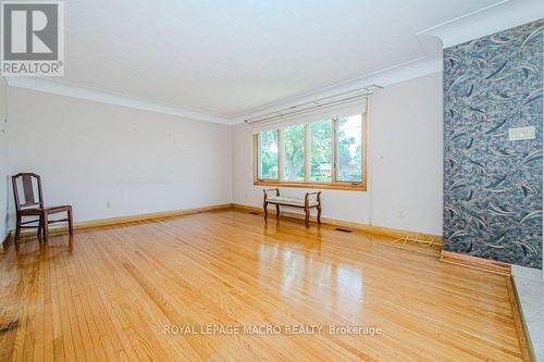 967 Mohawk Road E, Hamilton (Huntington), ON - Indoor Photo Showing Other Room