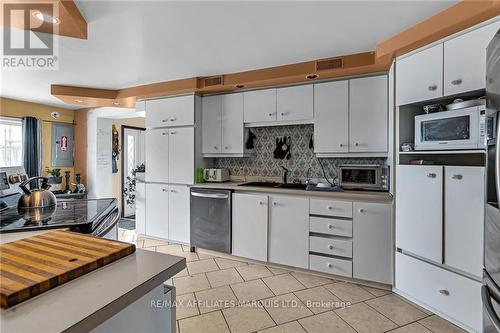 17390 Mcphail Road, South Stormont, ON - Indoor Photo Showing Kitchen