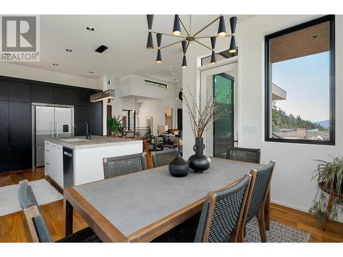 3450 Shayler Road, Kelowna, BC - Indoor Photo Showing Dining Room