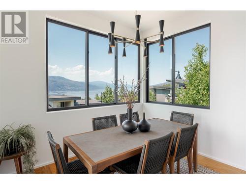 3450 Shayler Road, Kelowna, BC - Indoor Photo Showing Dining Room